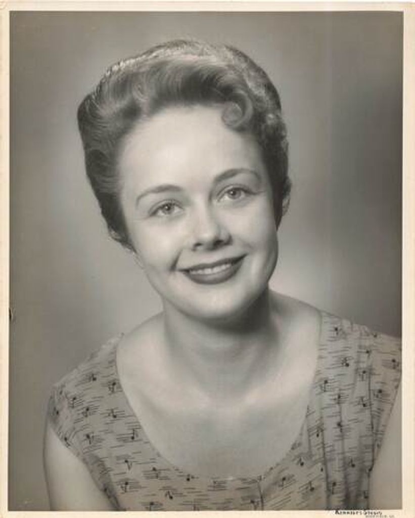 Nina Sue Underwood Simmons Profile Photo