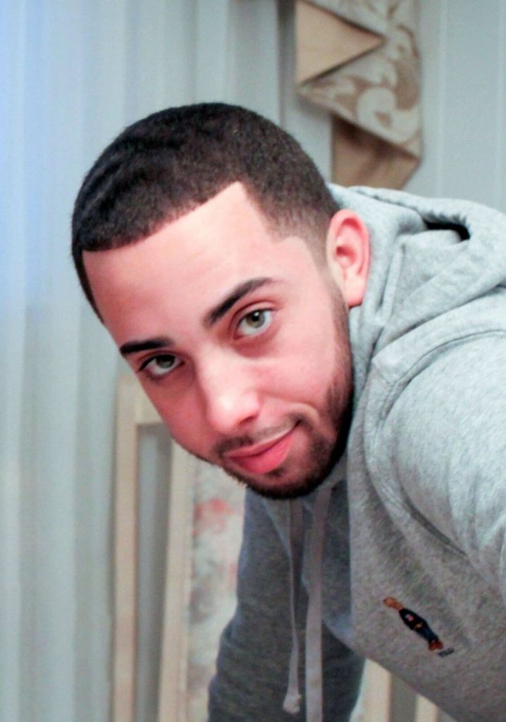 Jeremy Robert Johnson Profile Photo