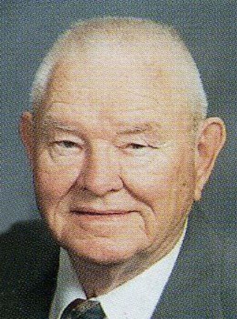 Leon V. Carrier