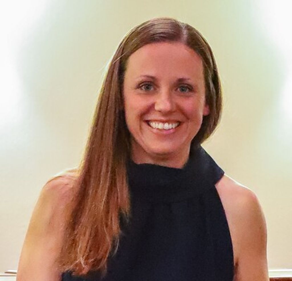 Holly Leanna Iben Profile Photo