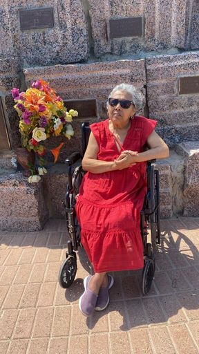 Maria Guadalupe Zumaya photo gallery thumbnail 171 of 260
