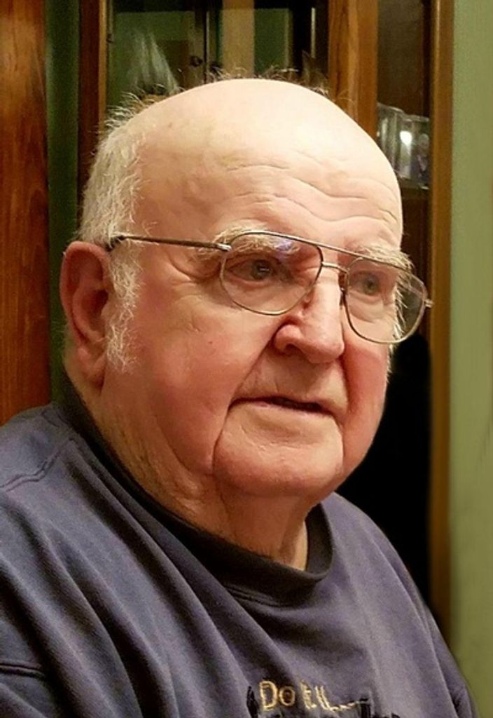 Robert "Bob" Dean Kearns