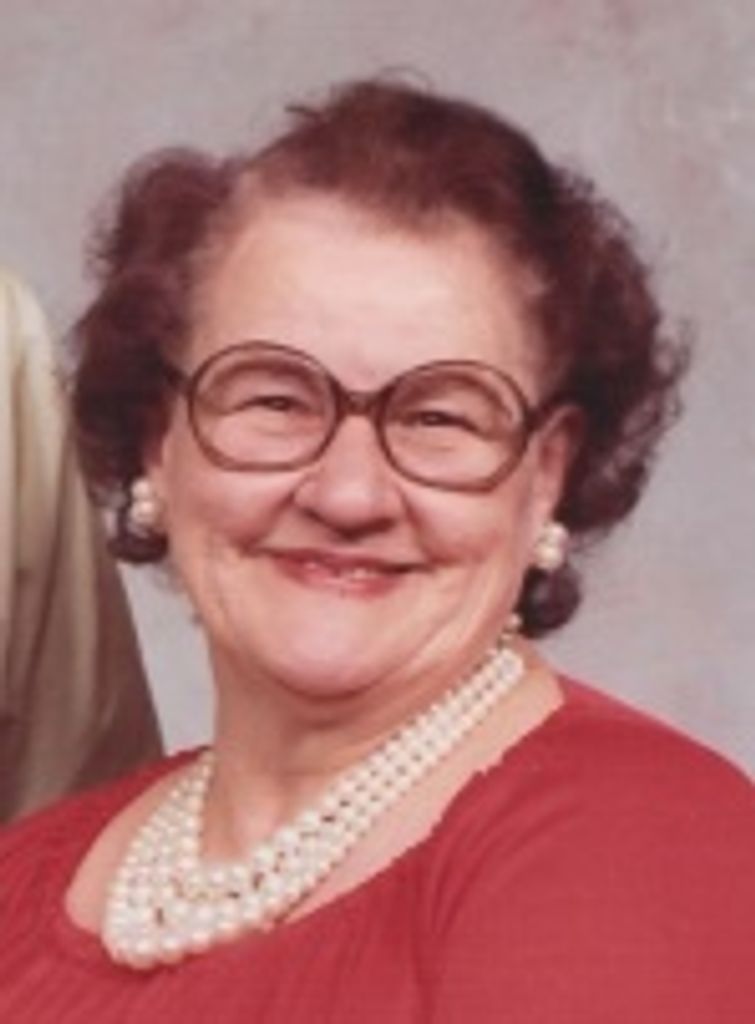 Sara Vesper Profile Photo