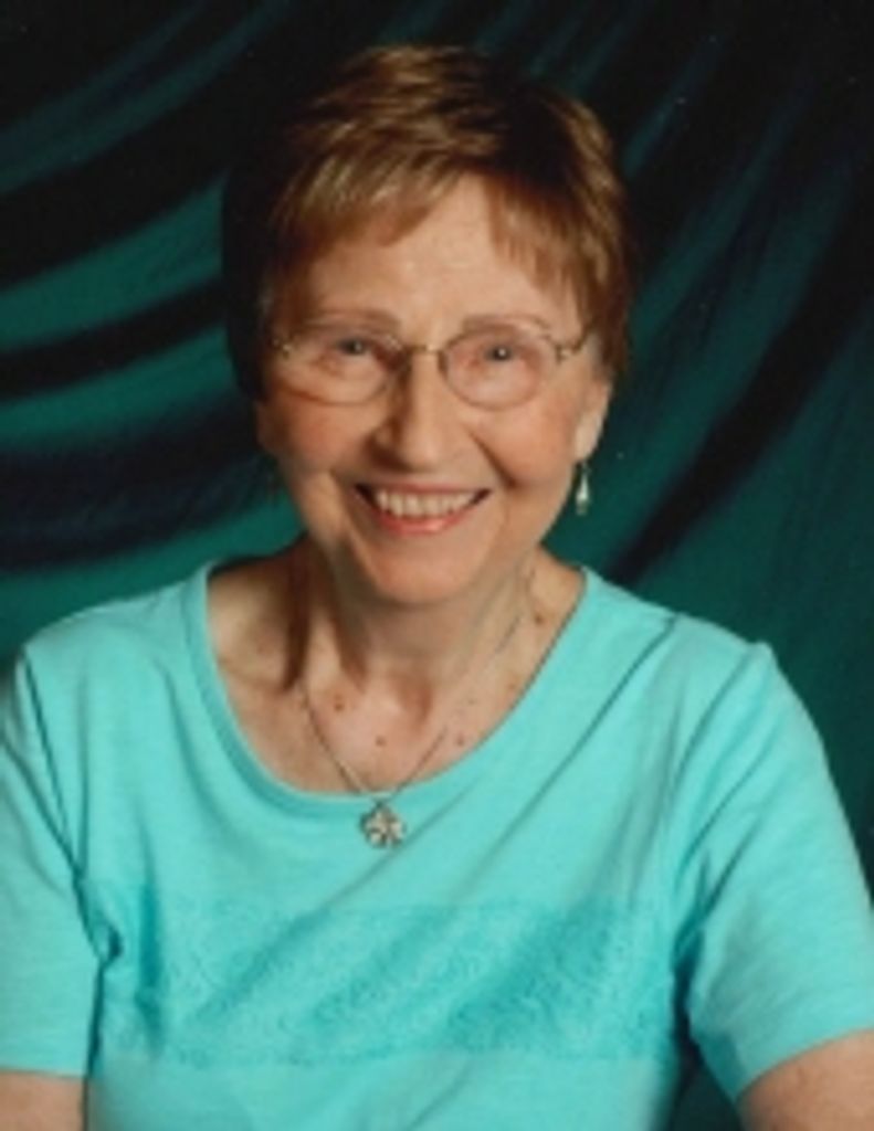 Mary "Mae" E.  Luebke Profile Photo