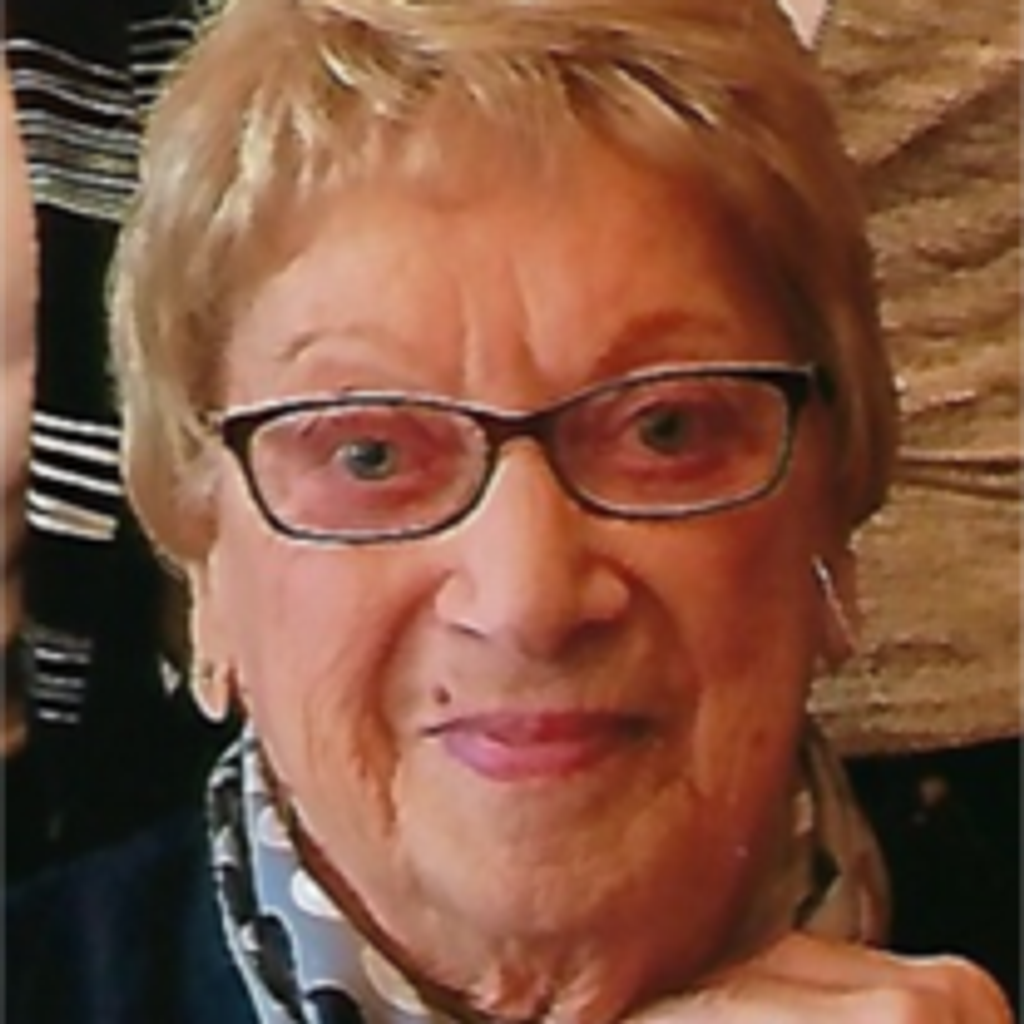 Angelina (Tata) DeCiantes