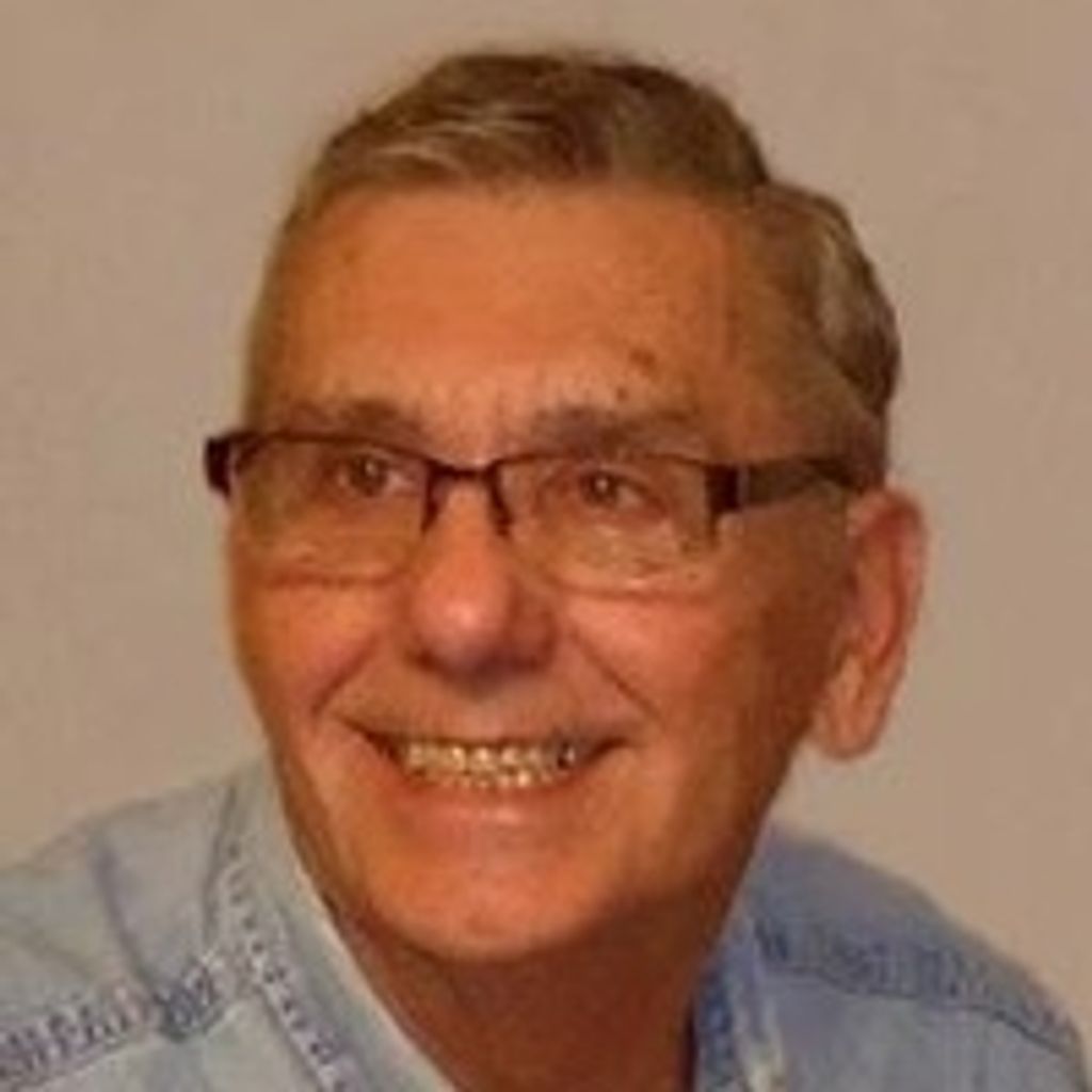 Larry R Schilling