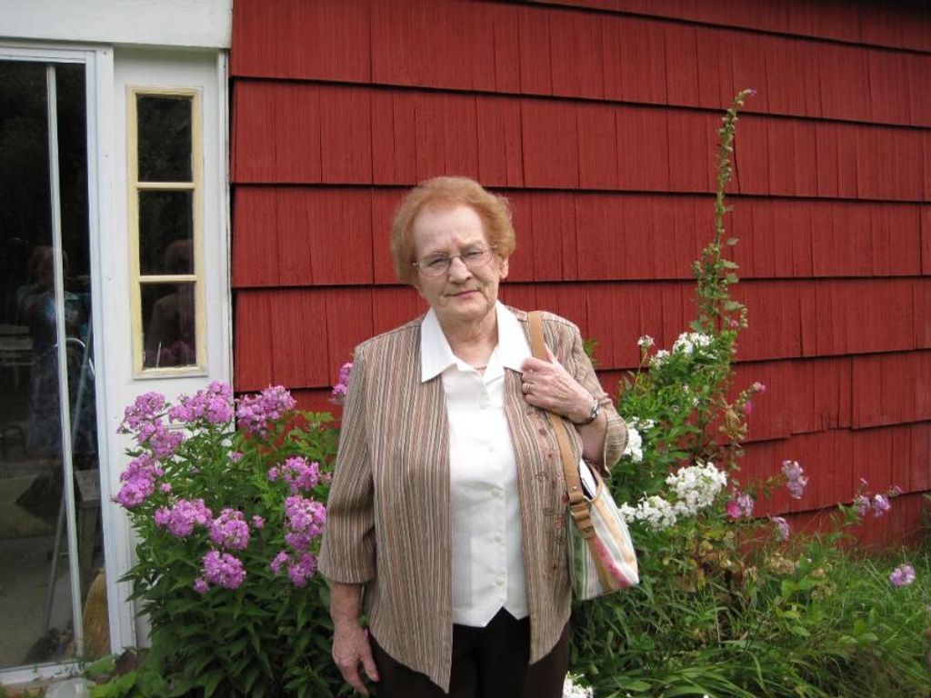 Mae E (Quinn)  Wise Profile Photo