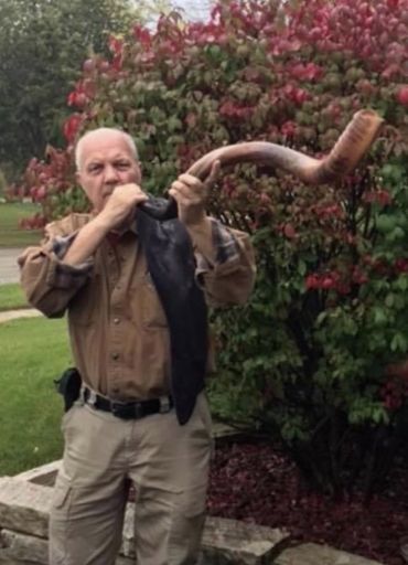 Robert E. Danielson photo gallery thumbnail 1 of 8