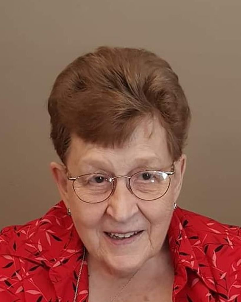 Merle Hennessee Profile Photo