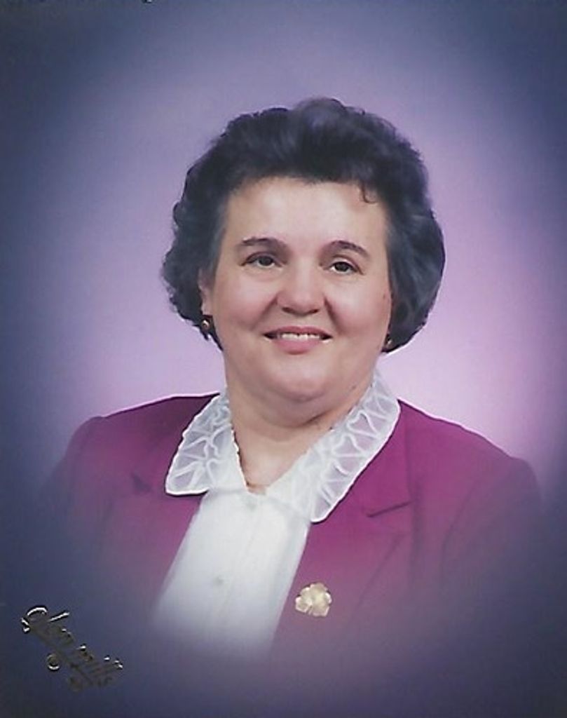 Anna Toth