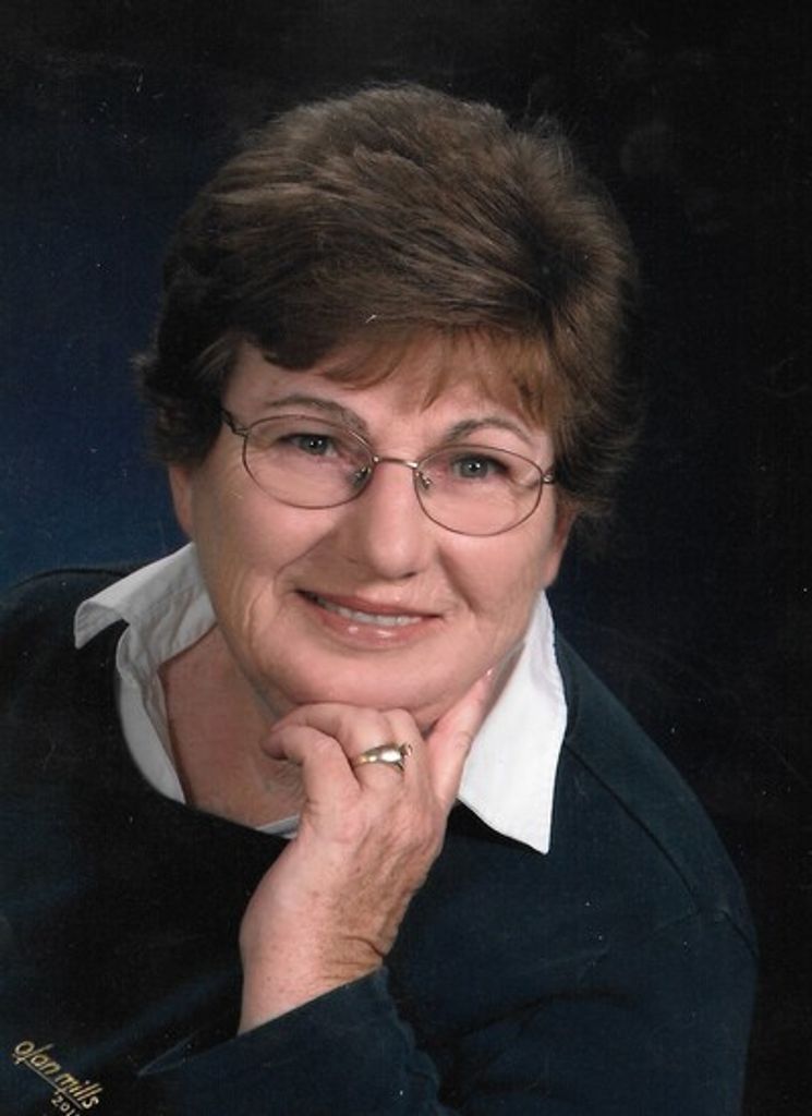Louise Augustus Profile Photo