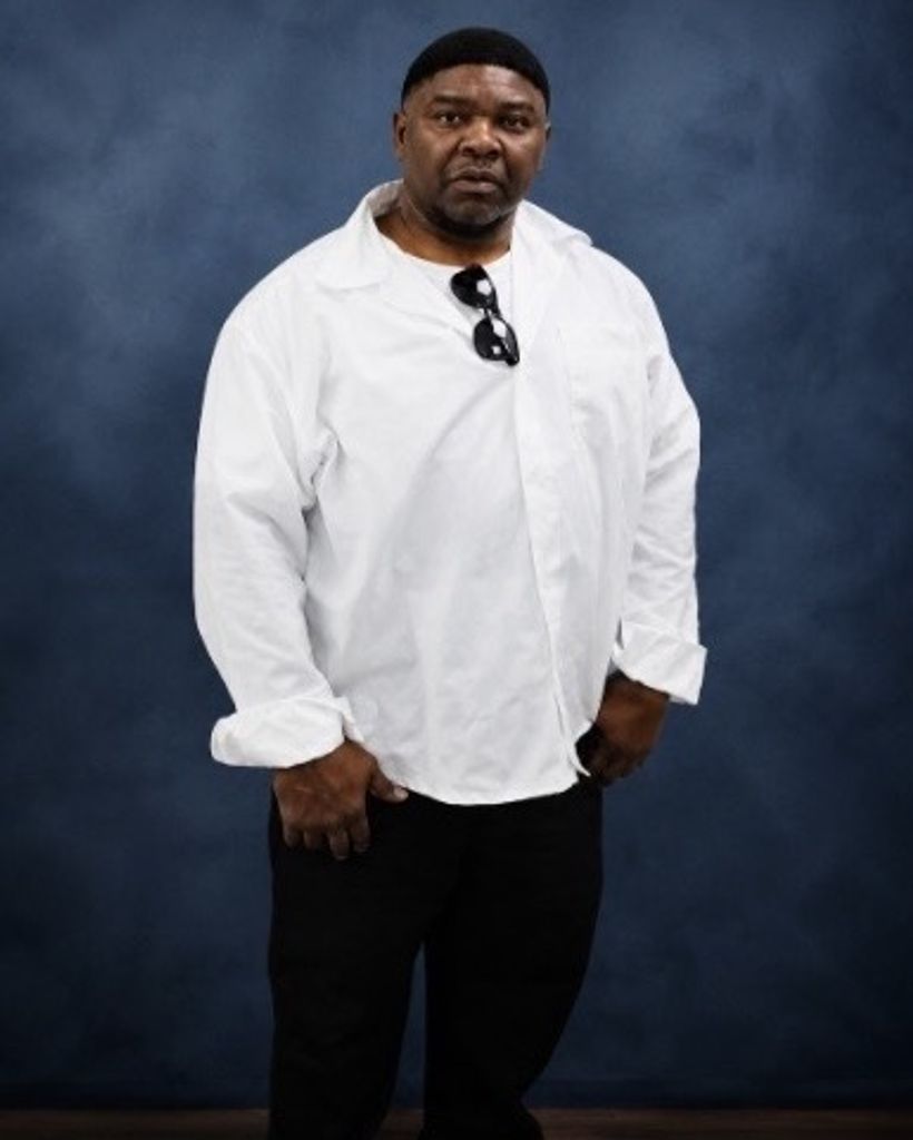 Leslie John Johnson Profile Photo
