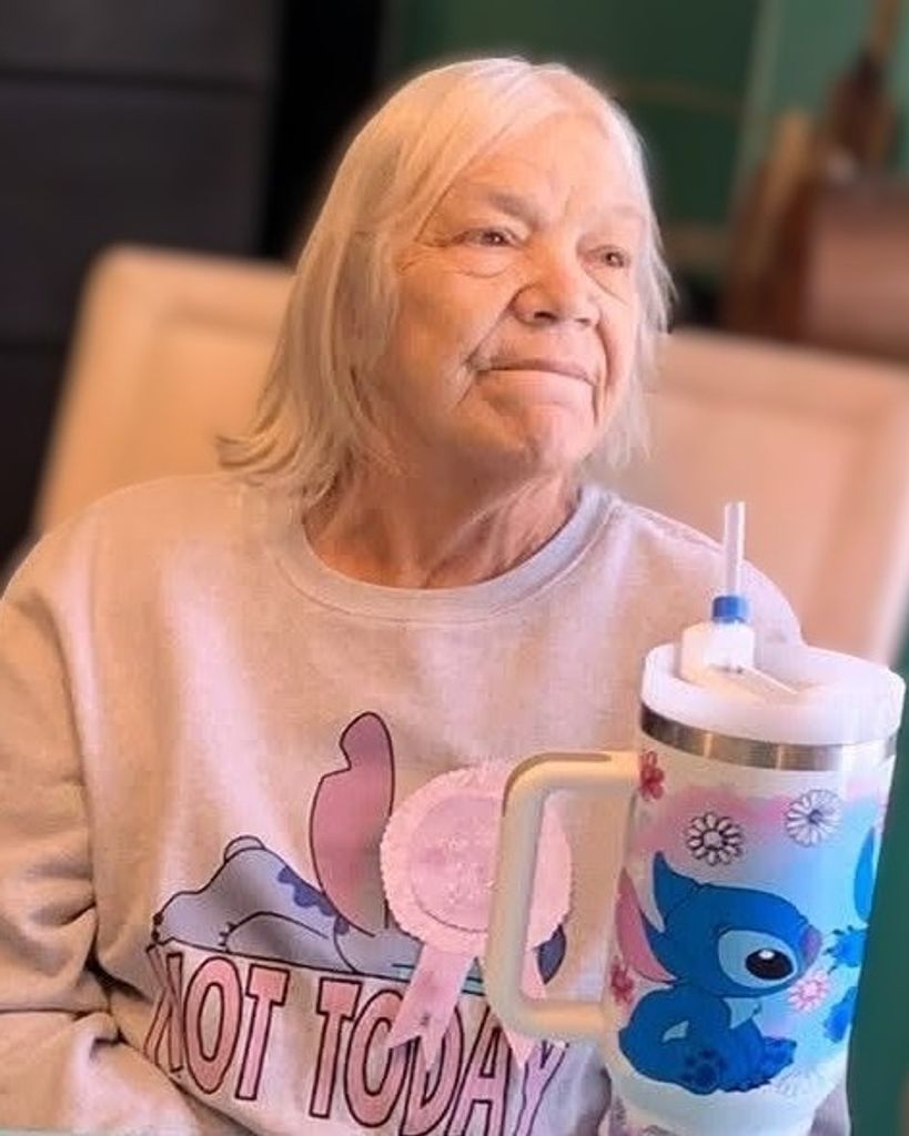 Christine Darling Profile Photo