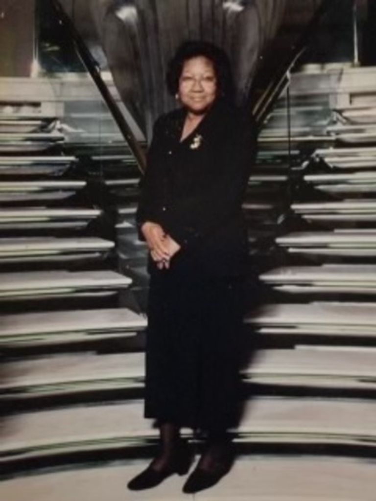 Lorraine Harris Profile Photo