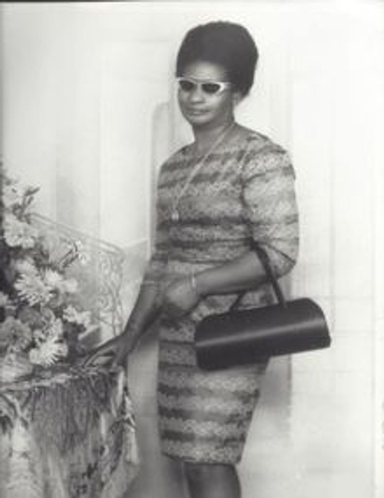 Ms Ivy Cummings