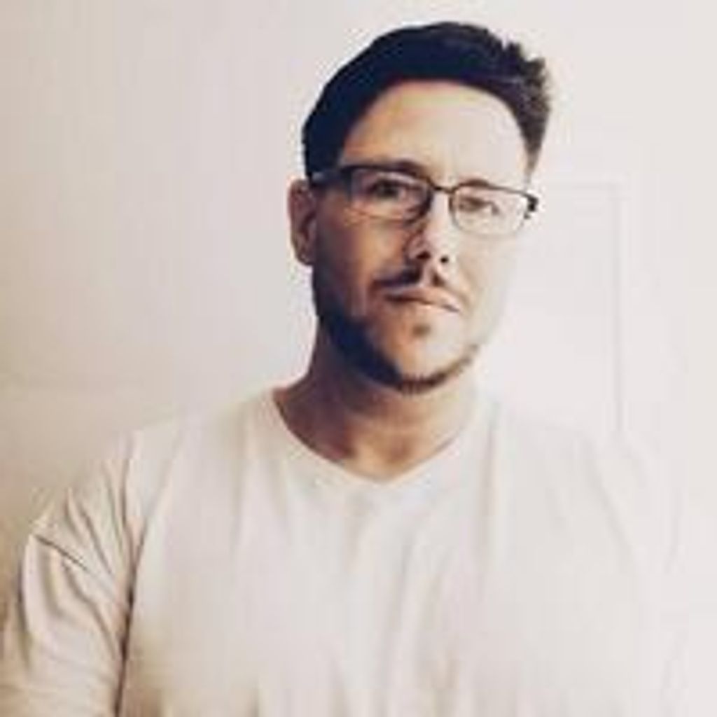 Alex J Landers