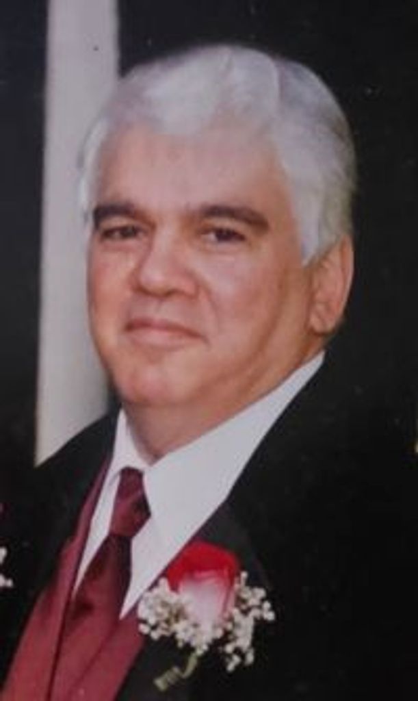 Nicholas Niforos Profile Photo