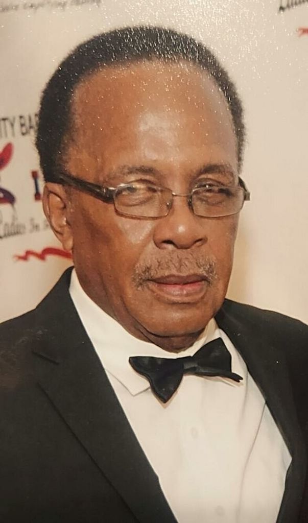 Charlie Sampson Profile Photo