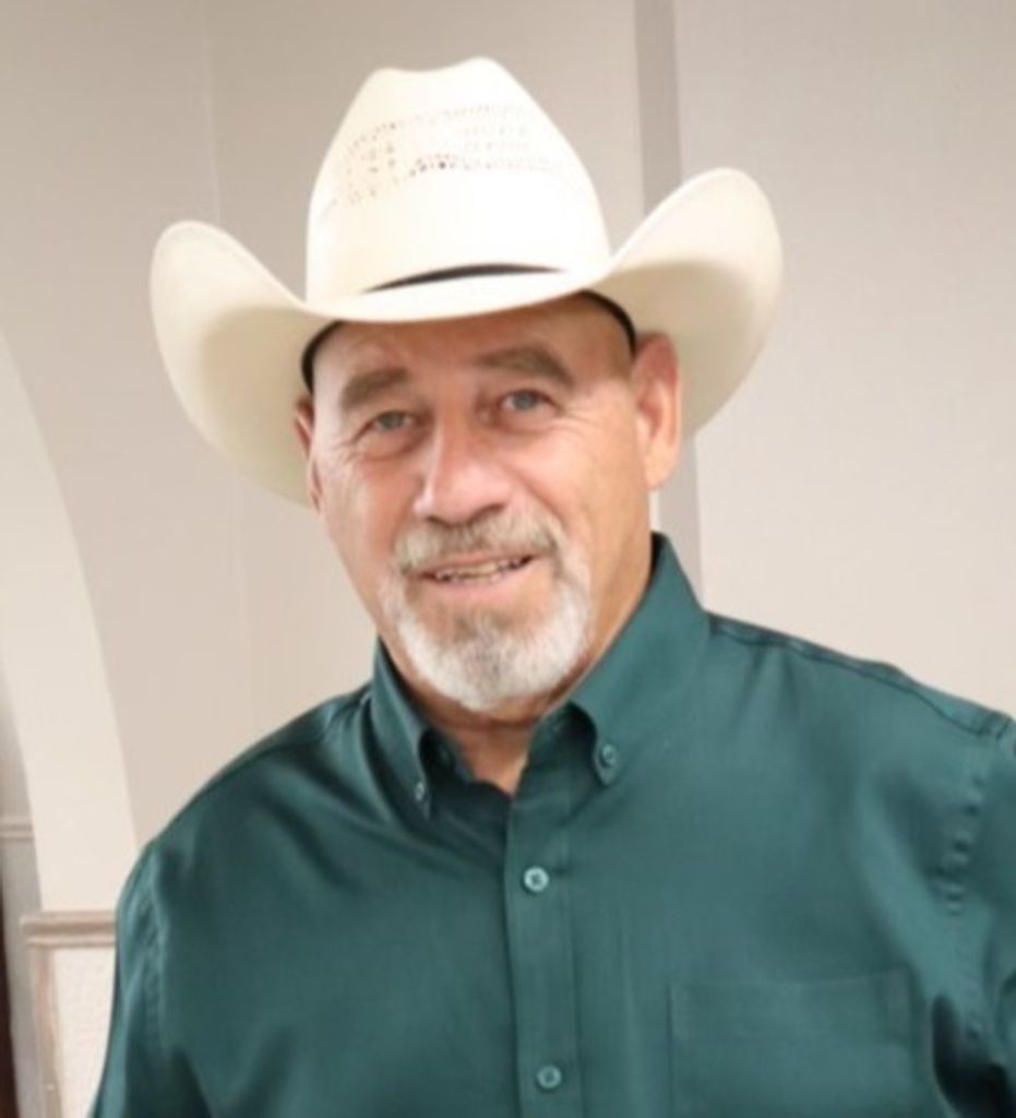 Rodolfo Pequeño, Jr. Profile Photo