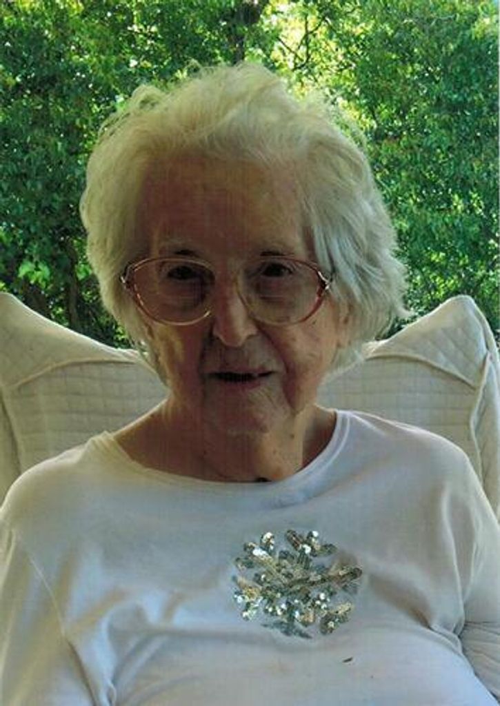Elizabeth Toth