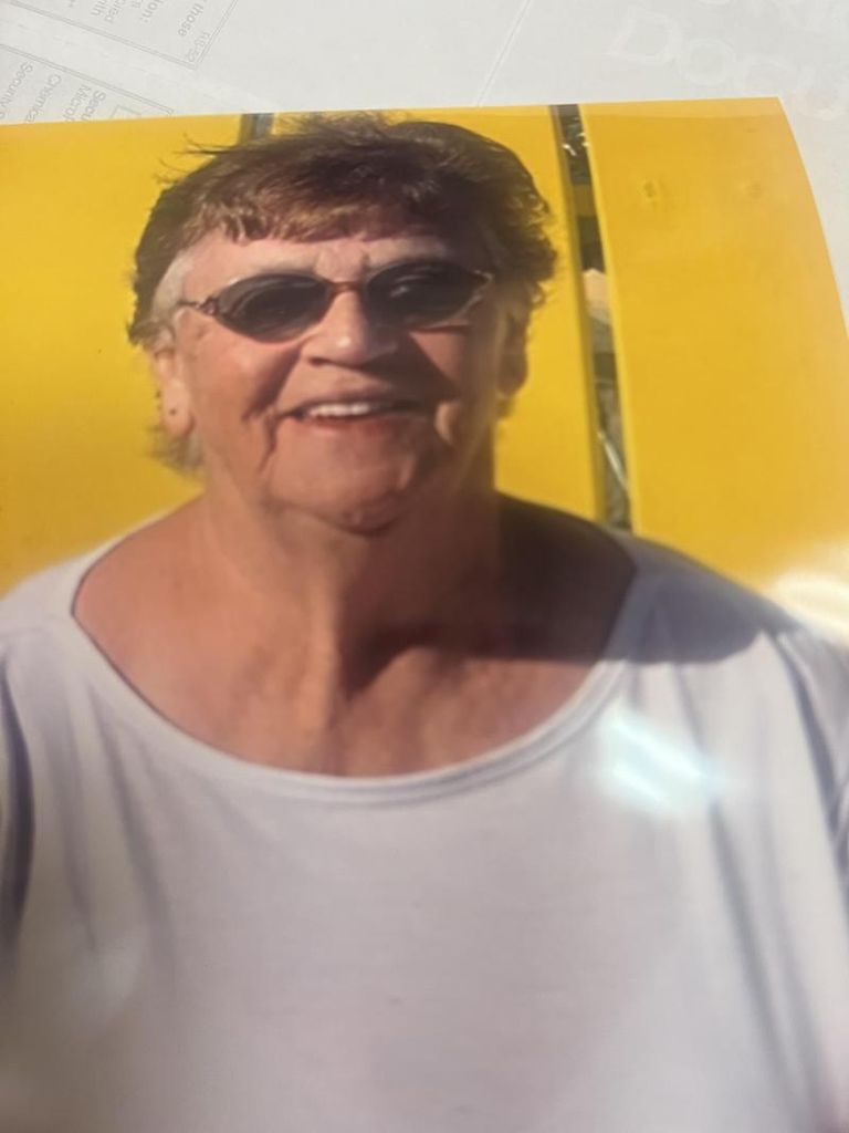 Gloria Louise Machon Profile Photo