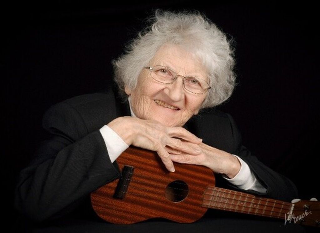 Evelyn May (Hartzler) Smith