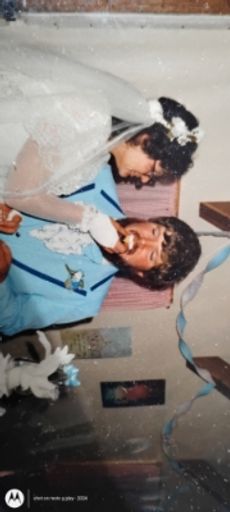 Wendy L Anderson photo gallery thumbnail 26 of 75
