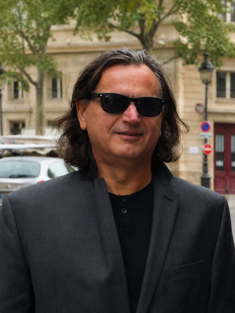 Petar Elezovic Profile Photo