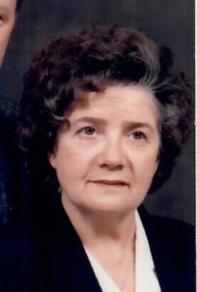 Angela (Petrovcic)  Cupar Profile Photo