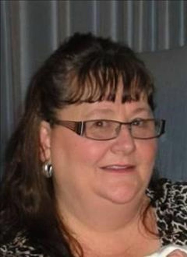 Suzanne Ames Profile Photo