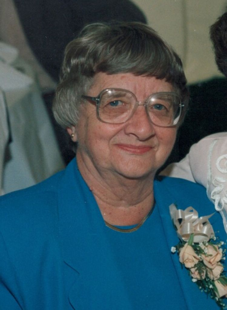 Helen L. (Linendoll)  Smith Profile Photo