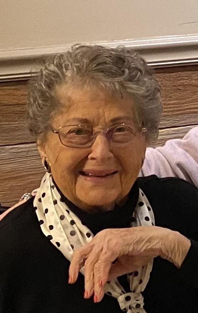 Caroline Winkler Profile Photo