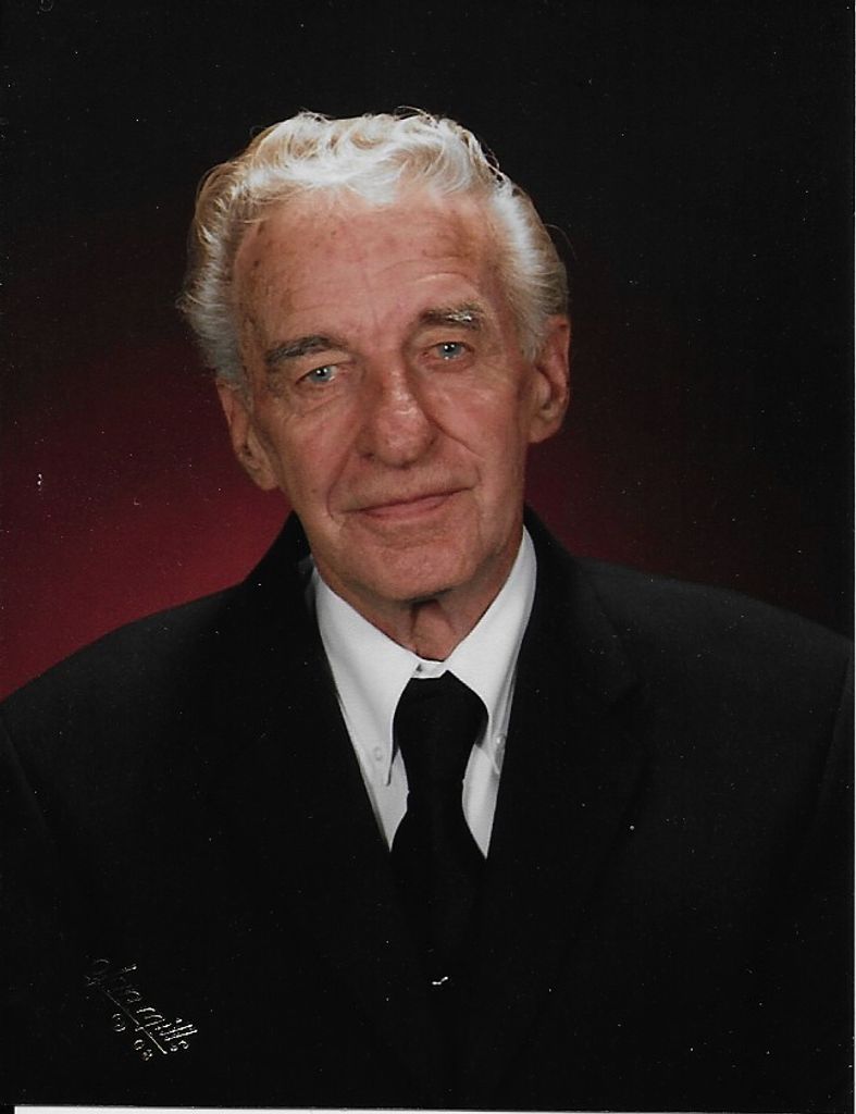 Fred Bergsten Profile Photo