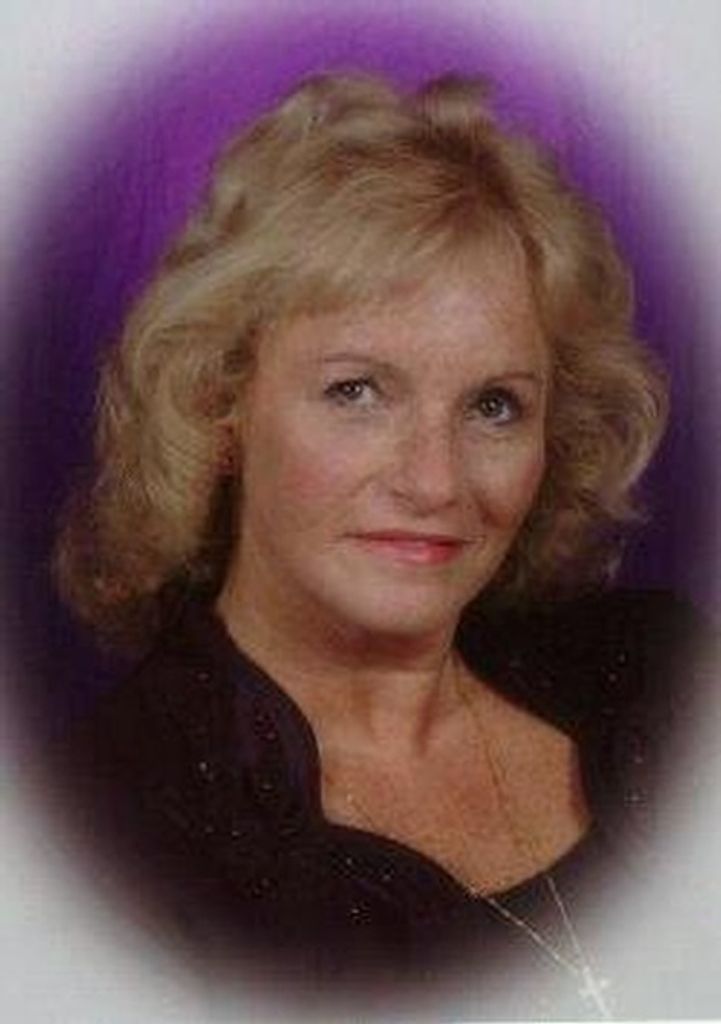 Linda Stiles Smith