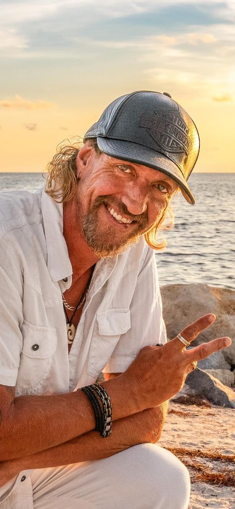 Tell Cook Profile Photo