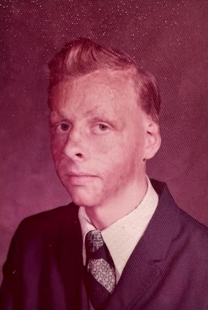 Bernis Clay Thornton, Sr. Profile Photo