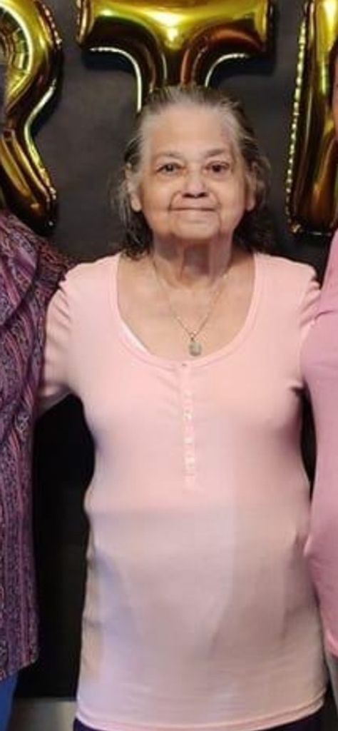 Esperanza R. Perez Profile Photo