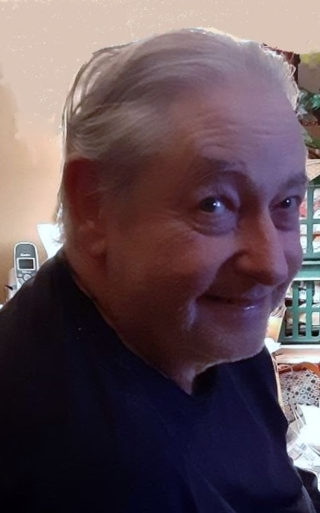 Robert Edward Holland Profile Photo