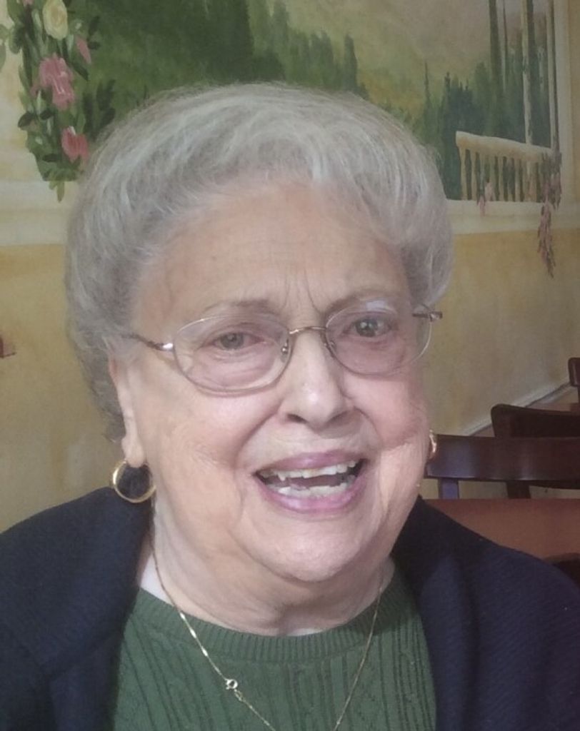 Rosalie Pauline Lucchesi