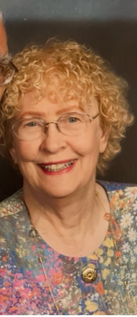 Fredrika "Rikki" Calderoni