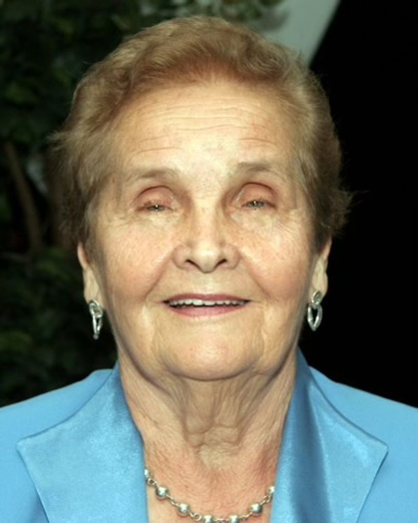 Anna (Gebarowska)  Krol Profile Photo