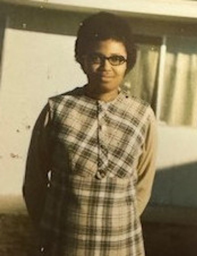 Pearlene Simmons Profile Photo