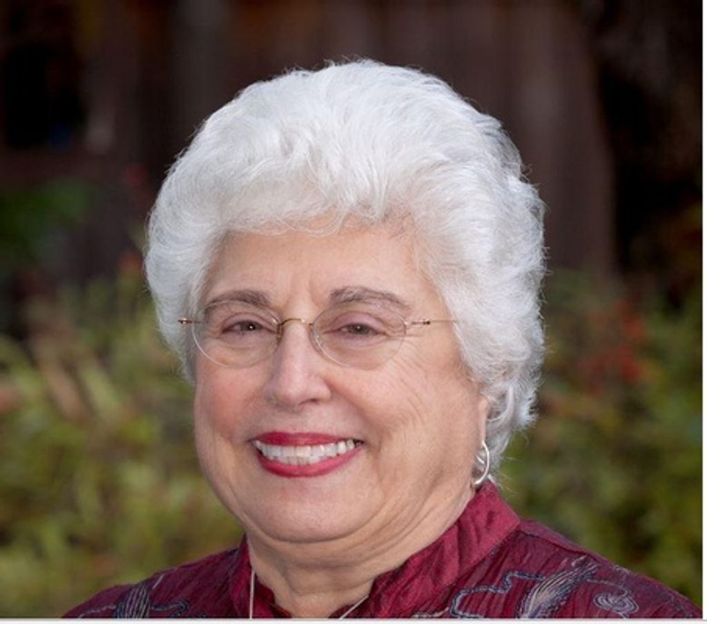 Carolyn Lee Miller Profile Photo