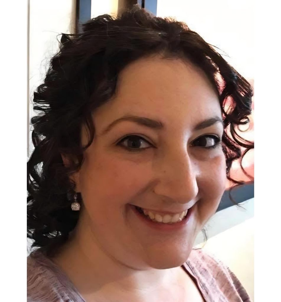 Lindsay Ann Bellows Atias Profile Photo