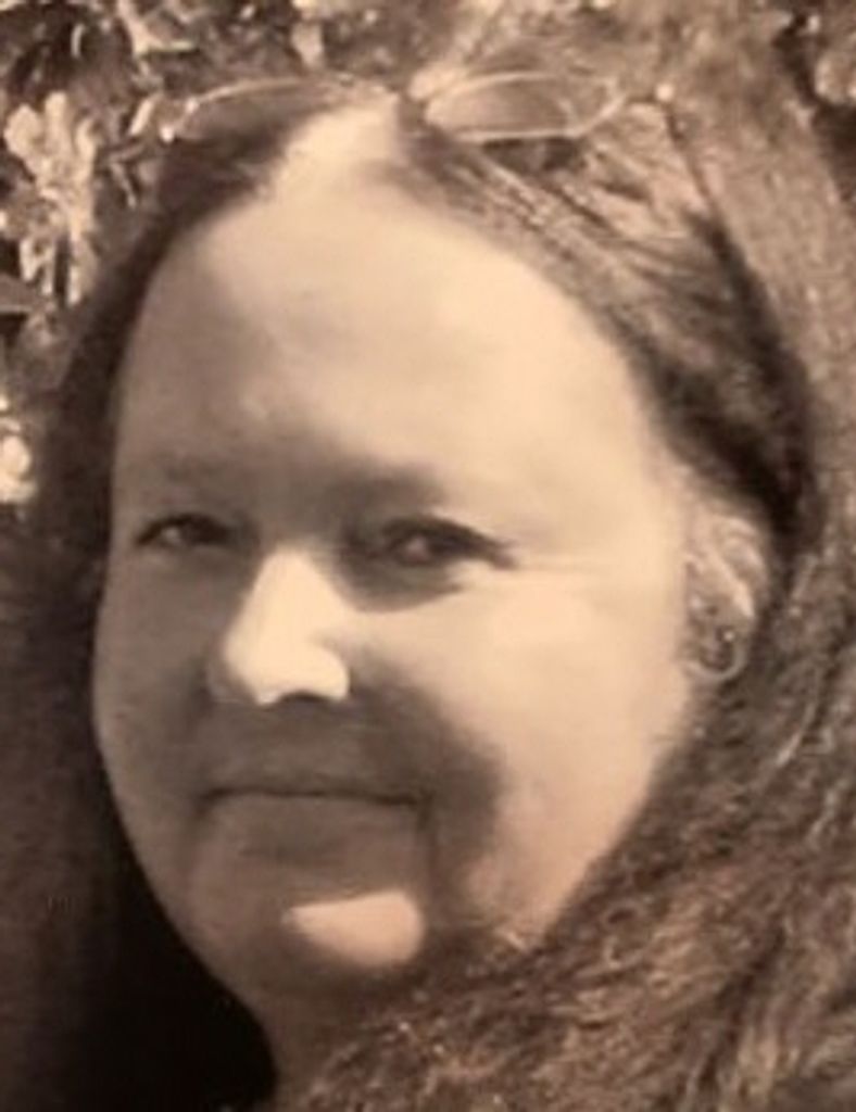 Marie Webb Profile Photo
