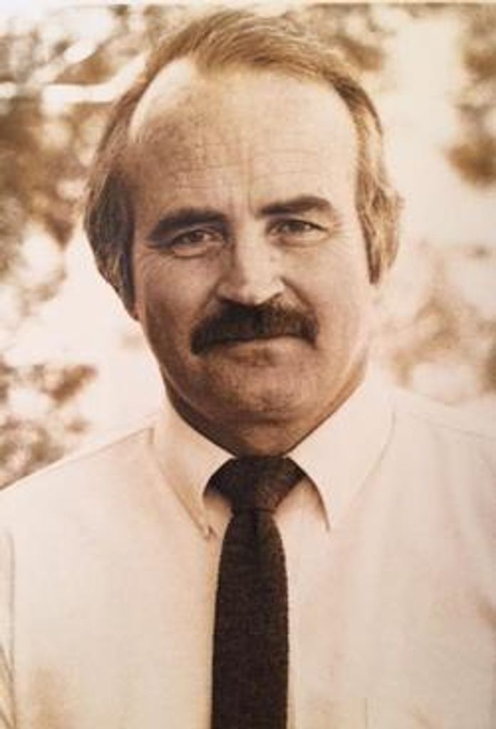 Dr. Larry D. Agenbroad