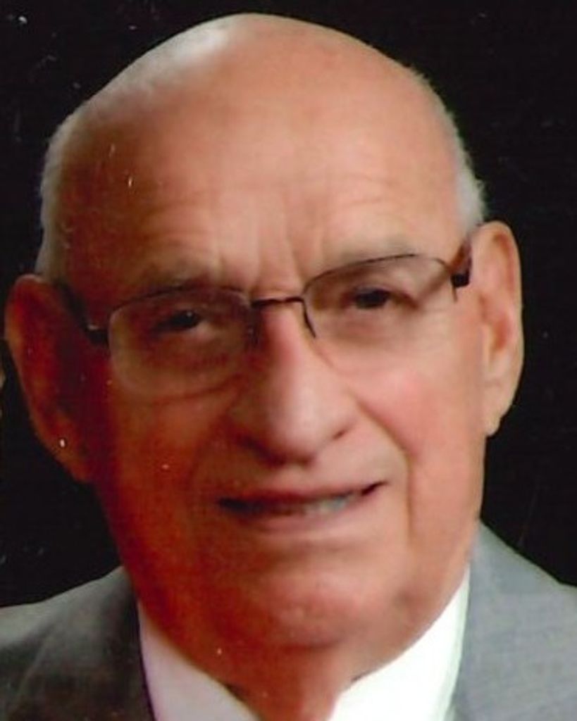 Lyle B. Lancaster Profile Photo