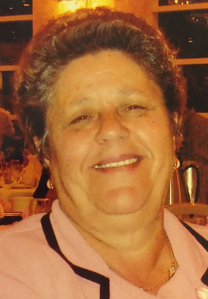 Eleftheria Douzopoulos