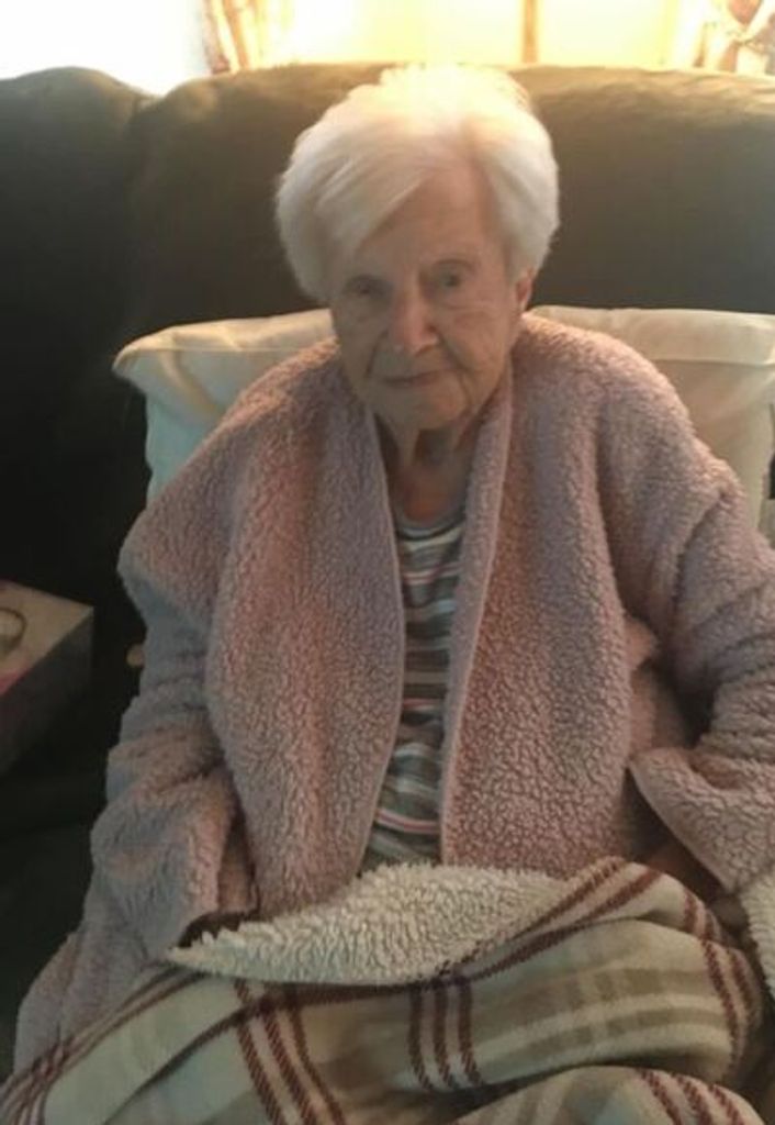 Evelyn Dell'Anno Profile Photo