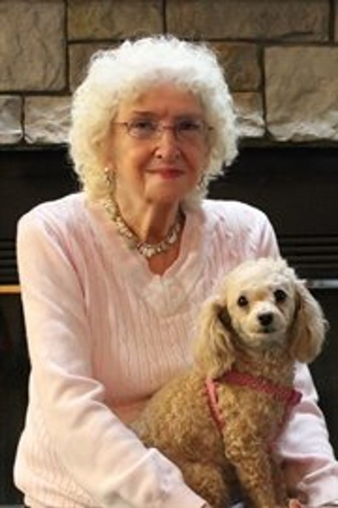 Julia D. Hilligus Profile Photo